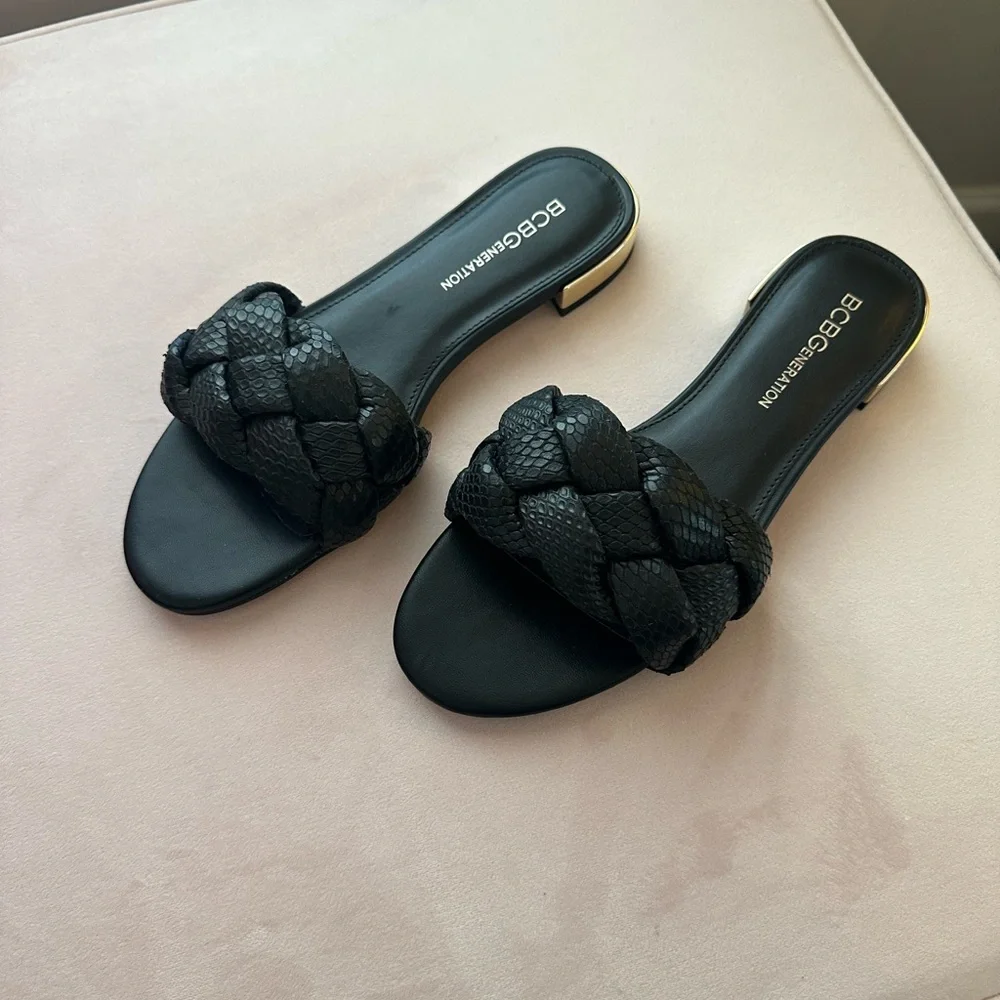 BCBGeneration Women's Deelo Flat - Picture 5 of 7